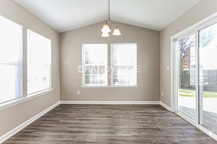 Building Photo - 16720 Yeoman Way