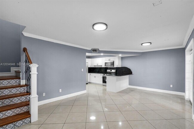 Building Photo - 5335 W 23rd Ct