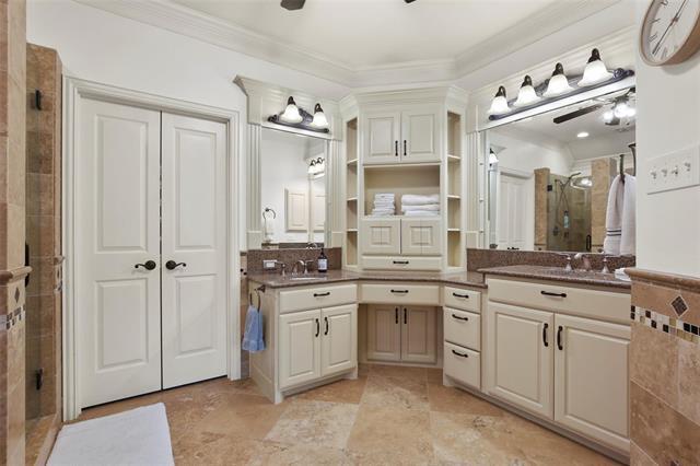 Building Photo - 917 Midland Creek Dr