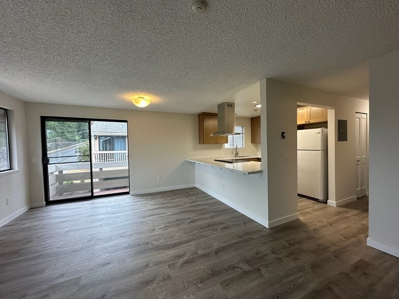 Building Photo - 9620 NE 188th St