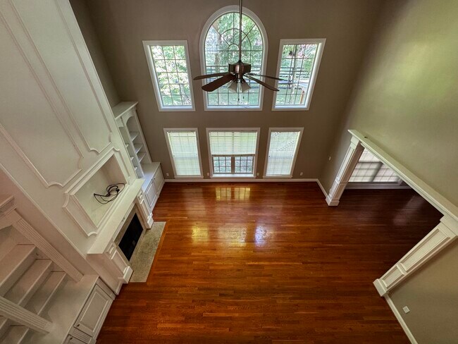 Building Photo - 3120 Hemingway Ln
