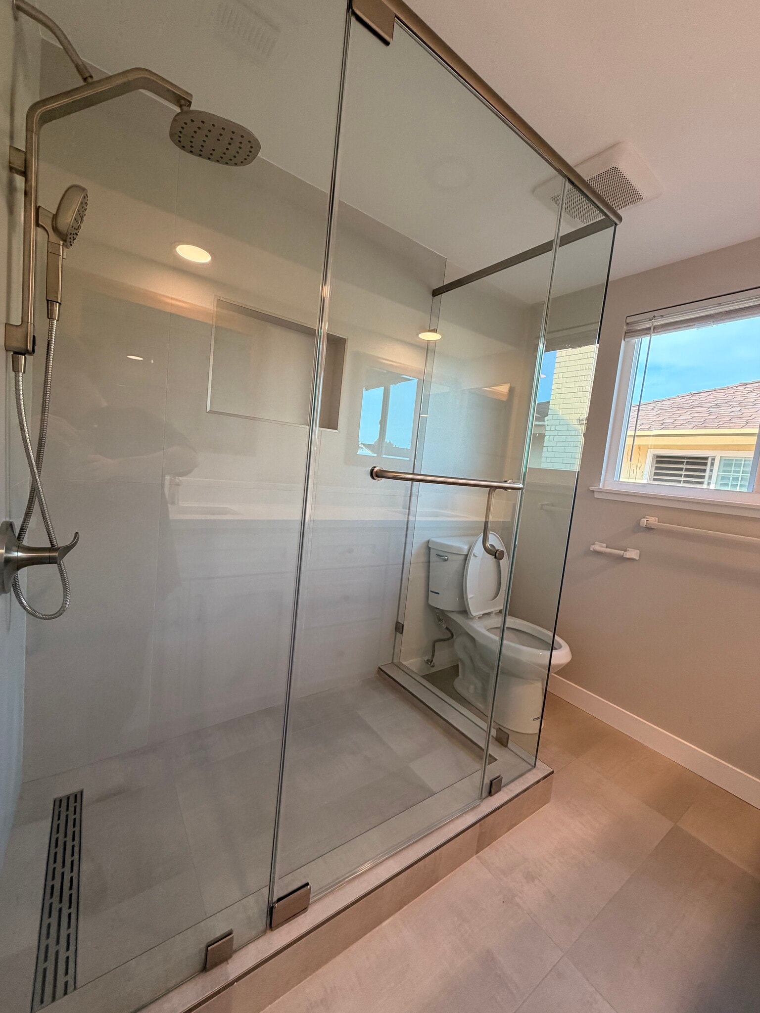 Building Photo - 15782 Butterfield St