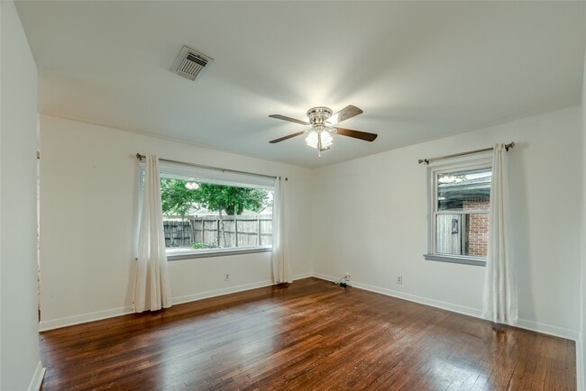 Building Photo - 4606 Nina Lee Ln