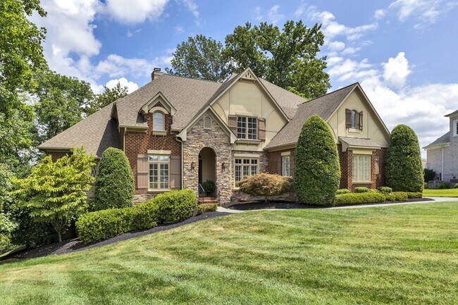 Building Photo - Fully Furnished 4 Bedroom, 3.5 Bath w/ 3 Car Garage and Unfinished Basement in Governors Club
