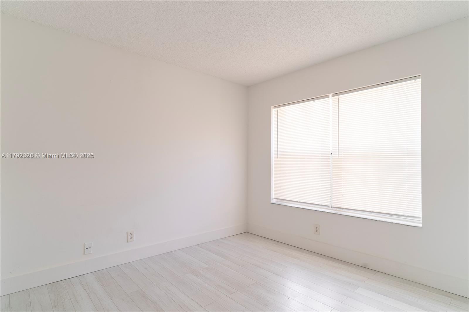 Building Photo - 719 Stanton Dr