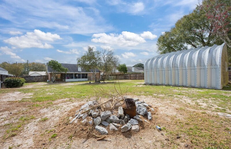 Building Photo - 4770 Coronado Cir