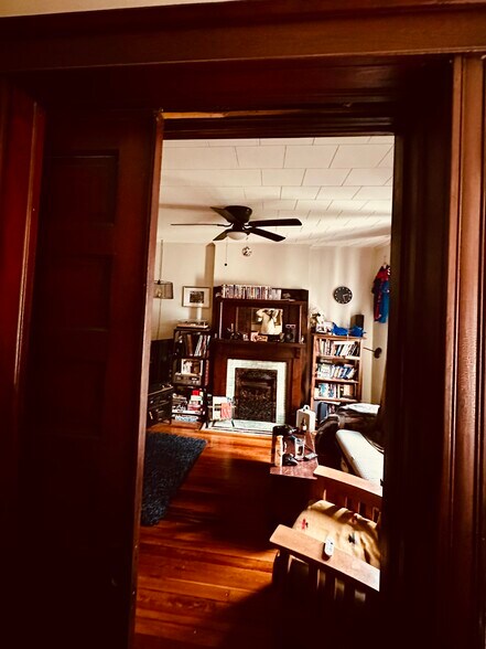 Building Photo - 4126 Shaw Blvd