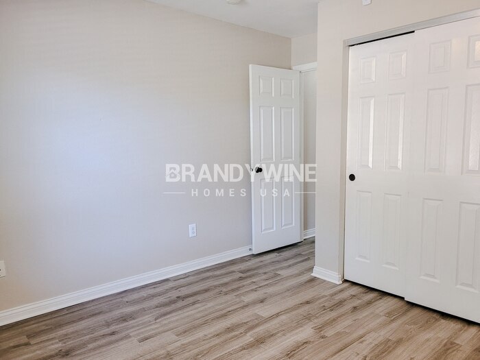 Building Photo - 2759 Rothe Ln