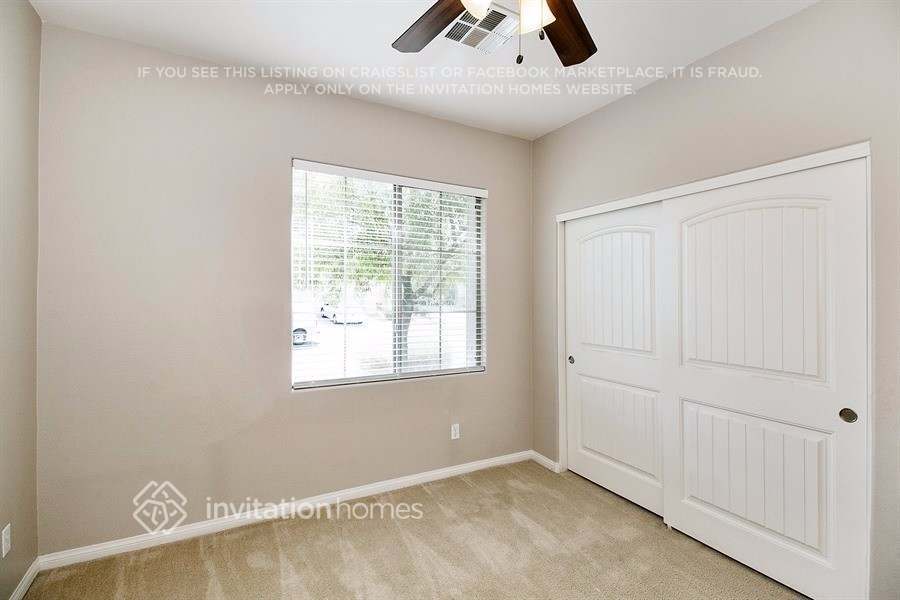 Building Photo - 2120 Dolphin Beach Ave