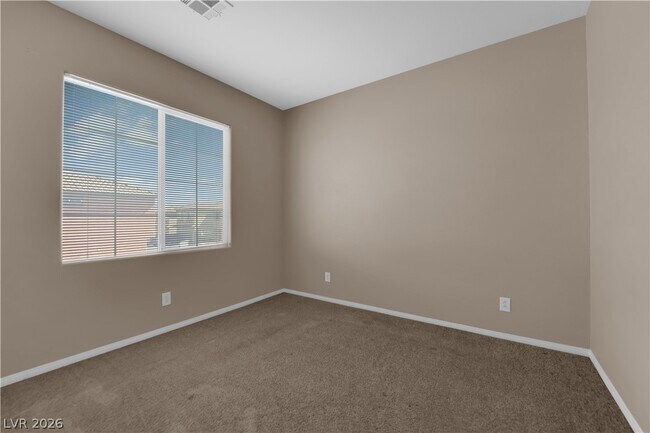 Building Photo - 10573 Allegrini Dr