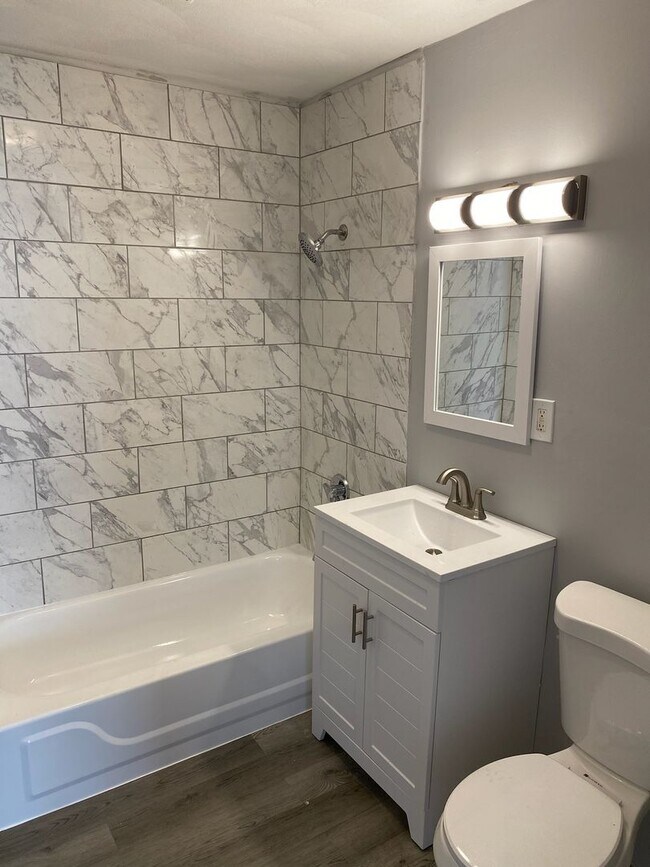 Building Photo - 22DOWN