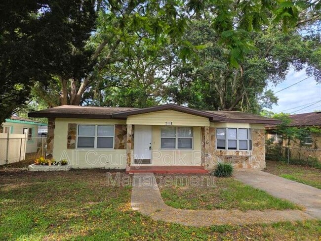 Primary Photo - 3088 Avenue U NW