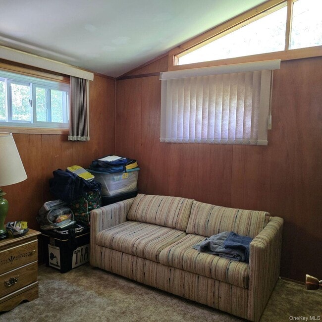 Building Photo - 14 Ann Ln