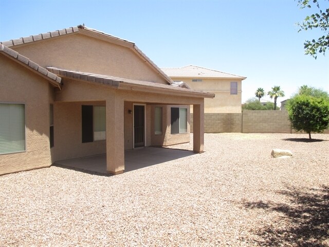 Building Photo - 11557 W Pima St