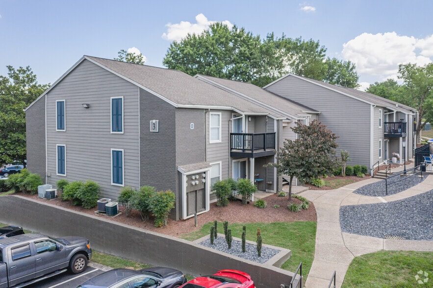 Primary Photo - The Hamilton