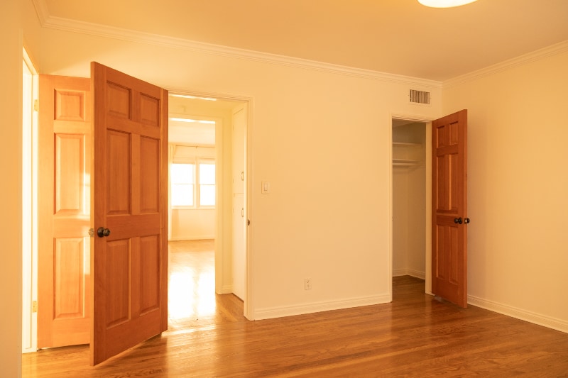 Building Photo - 1745 Mariposa Ave