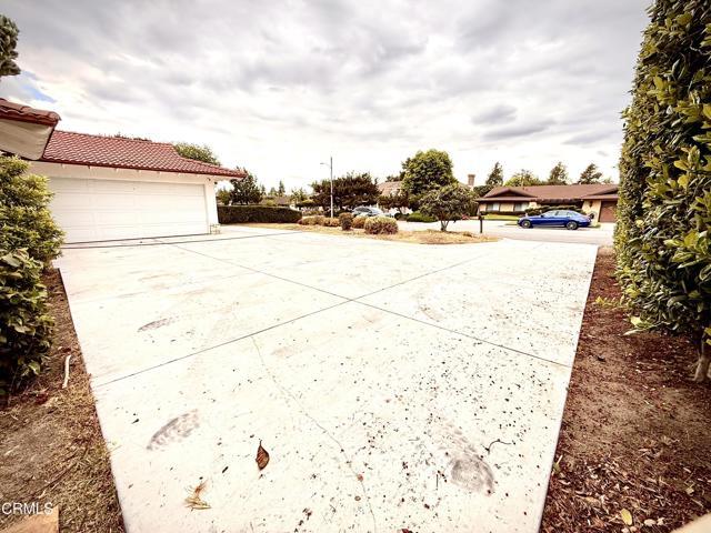 Building Photo - 1126 Louise Ave