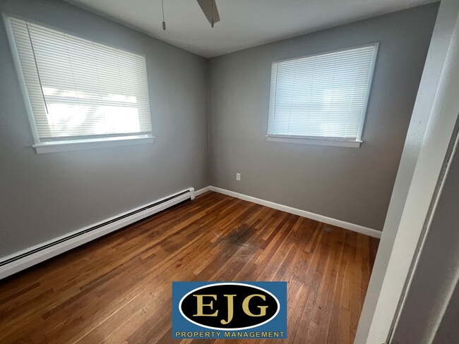 Building Photo - 75 Indian Acres Dr