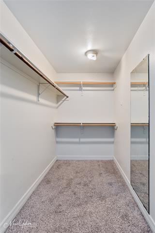 Building Photo - 304 Avondale Ln