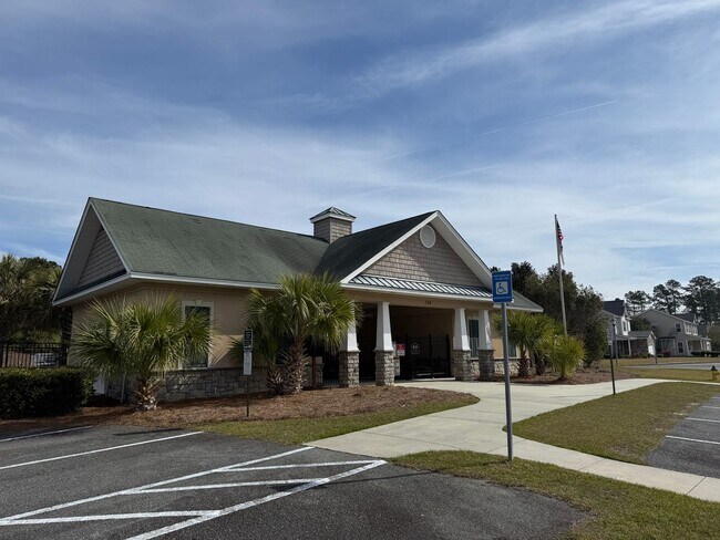 Building Photo - 5 bedroom house in the Somersby neighborhood in Pooler