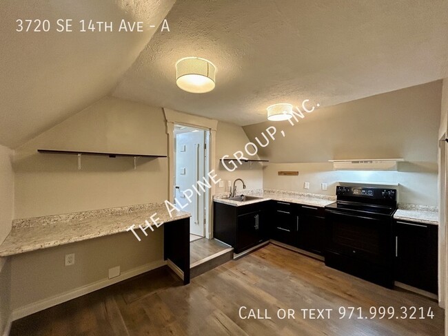 Building Photo - 1 Bedroom in Brooklyn!