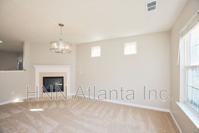 Building Photo - 121 Oak Grove Pl
