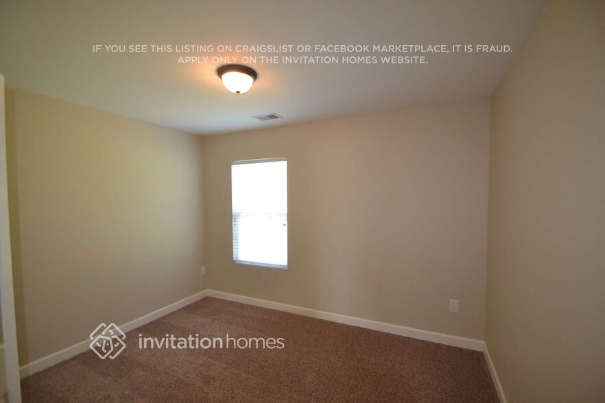 Building Photo - 1426 Cozart St