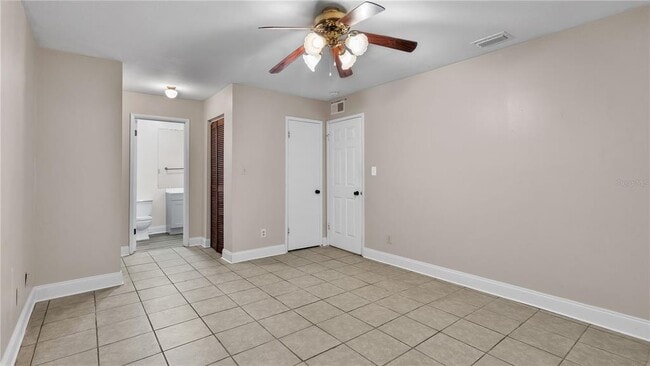 Building Photo - 2121 S San Gully Rd