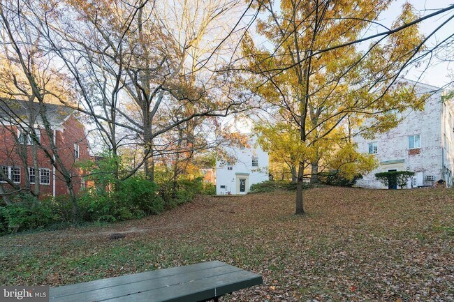 Building Photo - 1629 Fitzgerald Ln