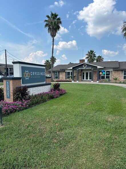 Primary Photo - Crossings at Alderson Apartments