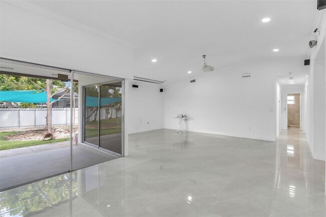 Building Photo - 26222 SW 133rd Ct