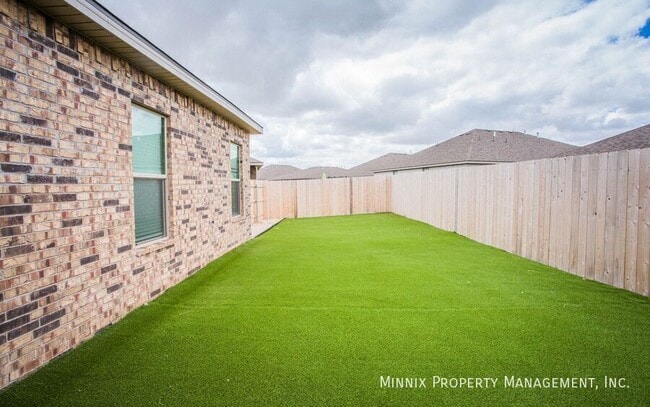 Building Photo - 2150 Kirksey Ave