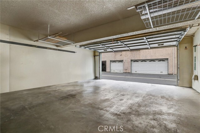 Building Photo - 7900 Topanga Canyon Blvd