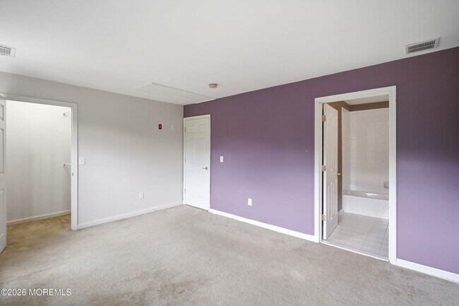 Building Photo - 26 Daly Ct