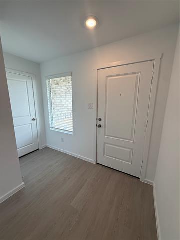 Building Photo - 2524 Guineas Ln