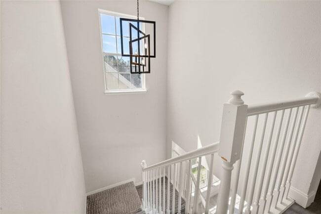 Building Photo - 212 Ficus St