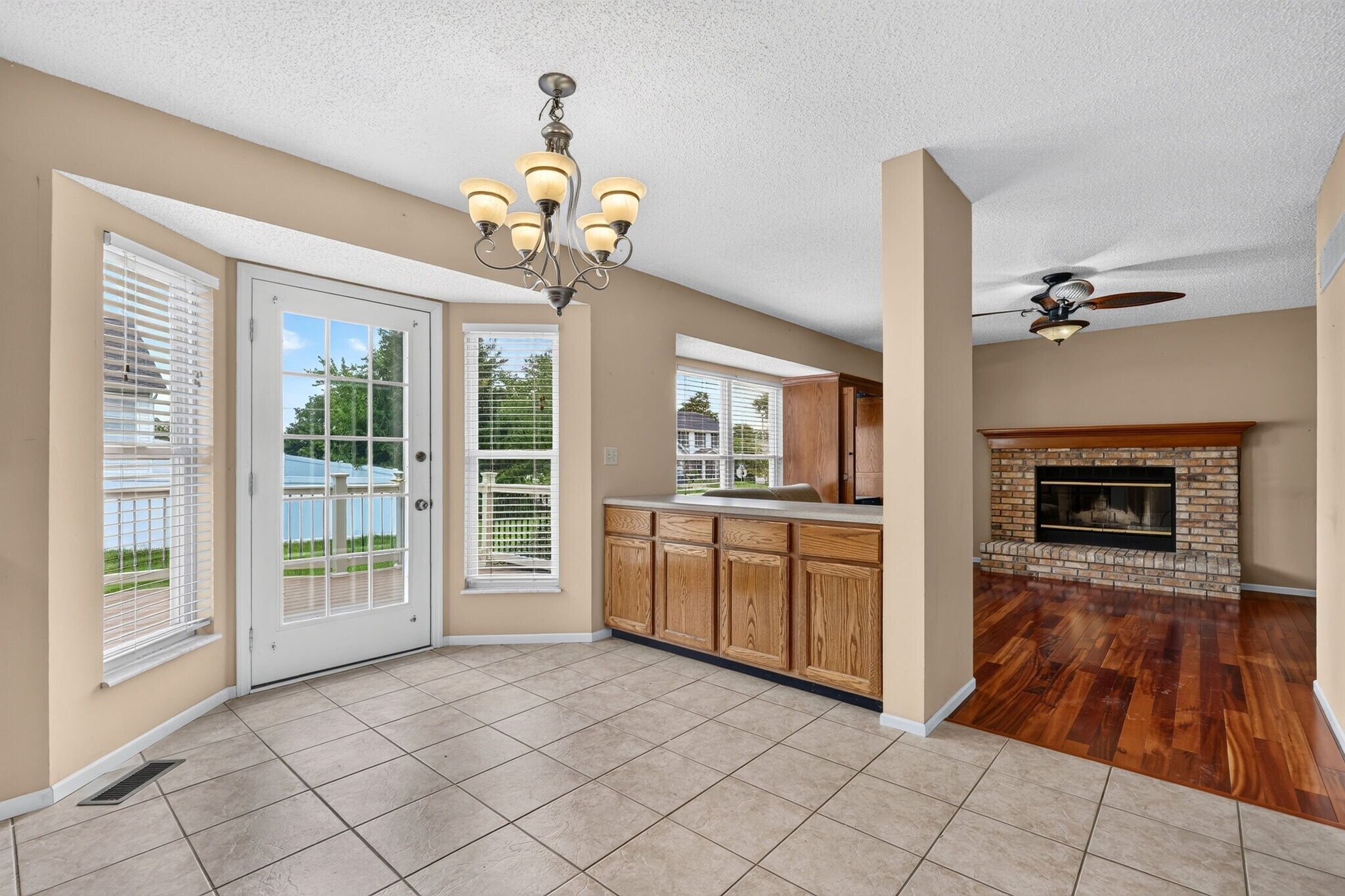 Building Photo - 2600 Northcliffe Dr