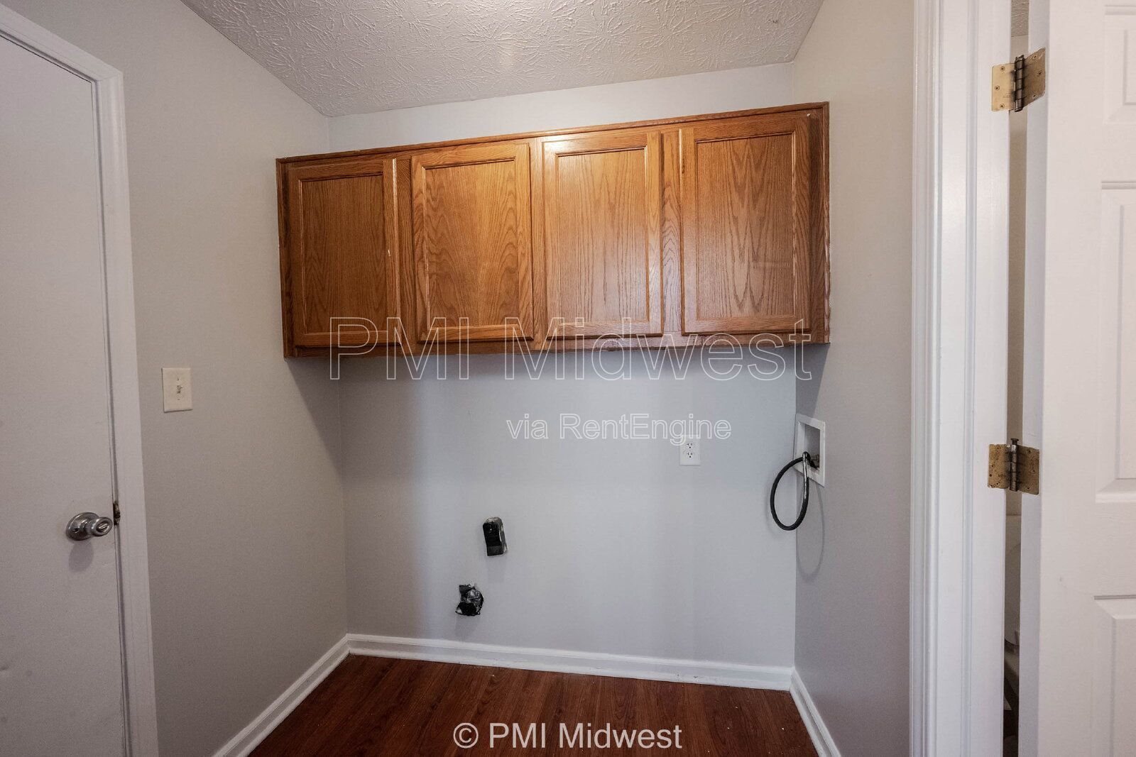 Building Photo - 6623 Dunsdin Dr