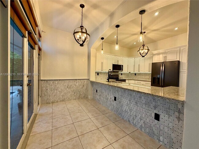 Building Photo - 2802 SW 149th Pl