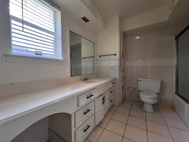 Building Photo - 7040 Briarmeadow Dr