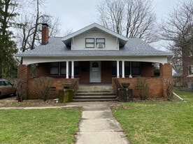 Building Photo - 607 W Green St