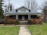 Building Photo - 607 W Green St