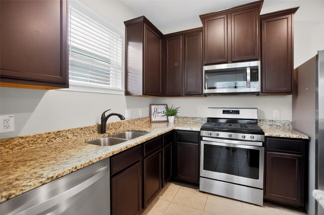 Building Photo - 7712 Boulder Sunstone Ln