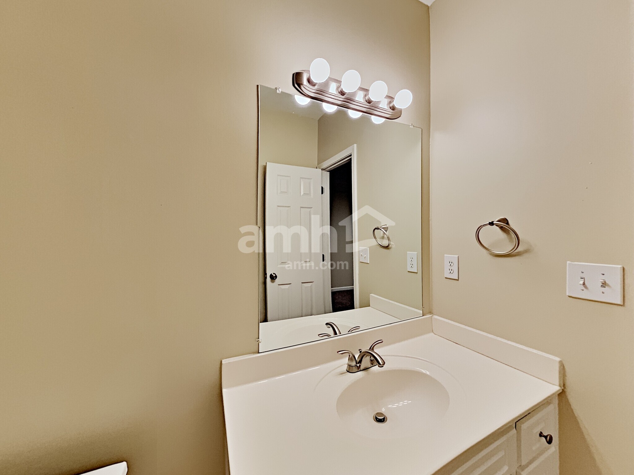 Building Photo - 2177 Bakers Mill Rd