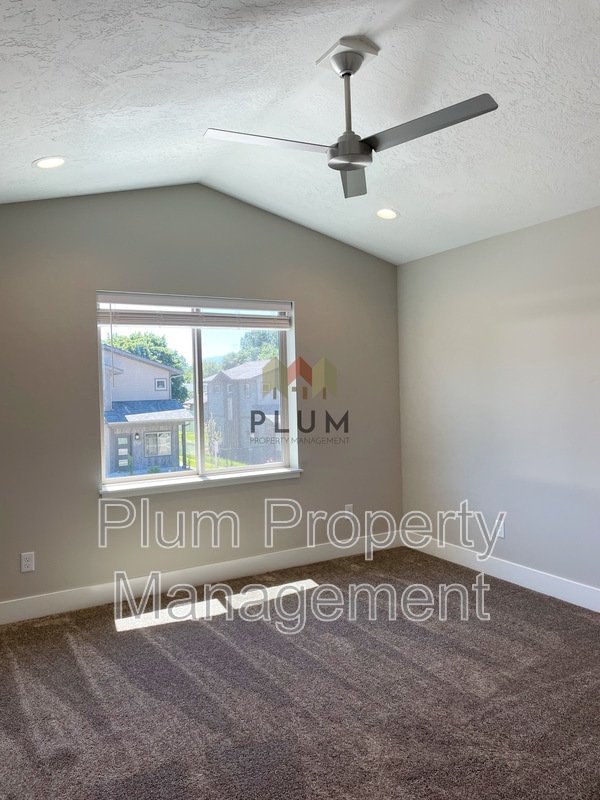 Building Photo - 2795 Hamilton Way