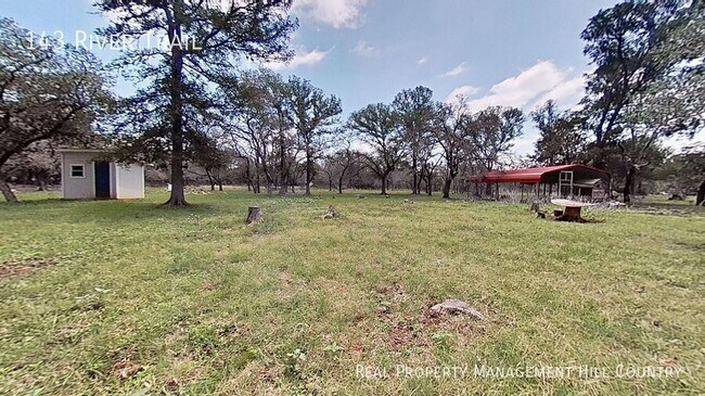 Building Photo - 143 River Trail