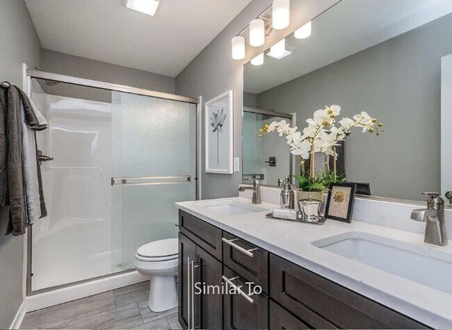Building Photo - Beautiful 3BR 2.5ba Townhome in Waukee, IA
