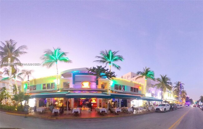 Building Photo - 1666 West Ave