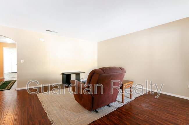 Building Photo - 4504 W Lake Mead Blvd