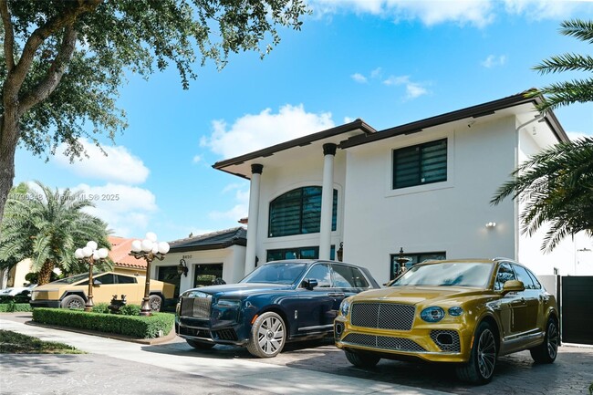 Building Photo - 8450 NW 169th Terrace